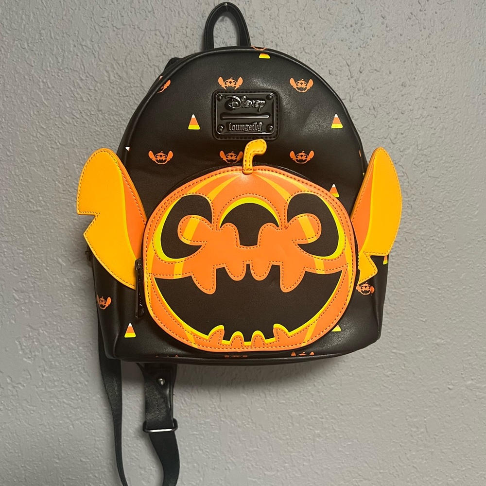 Loungefly Disney Lilo & Stitch Jack-o'-lantern Stitch Mini Backpack NWT